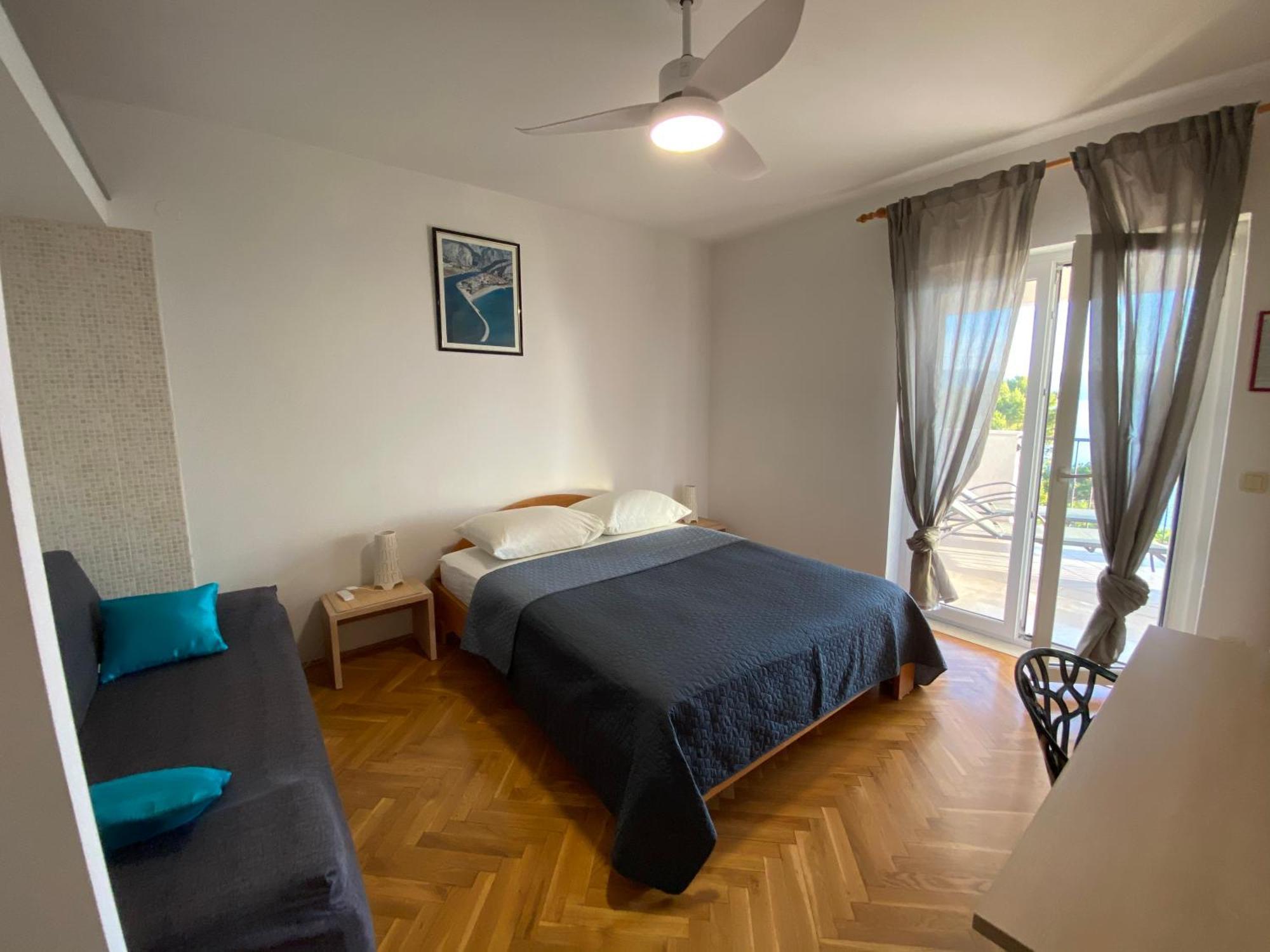Apartmani Mateo Omis Exterior photo